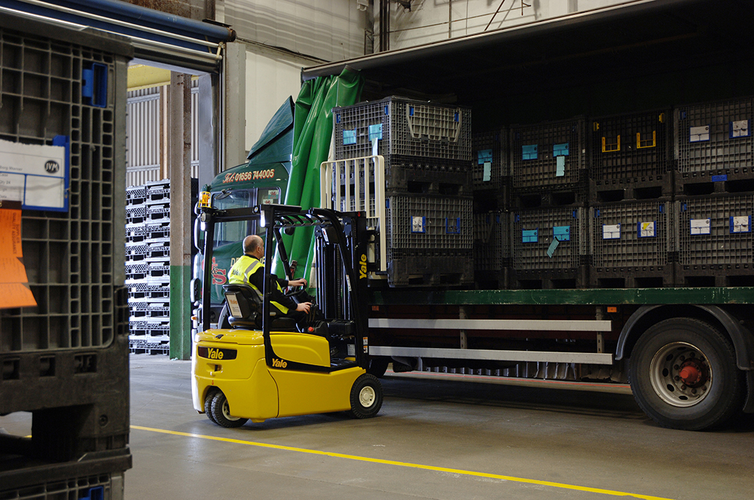 ERP15-20VT - Carrello elettrico Yale nuovo a 3 ruote