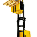 MO10S 010 - Carrello commissionatore verticale a medio alto livello